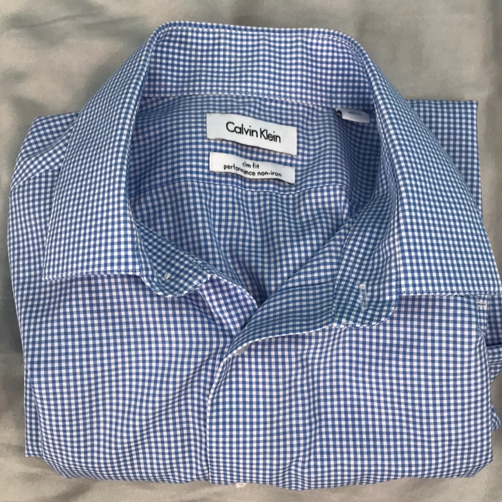Calvin Klein Slim Fit non-iron dress shirt